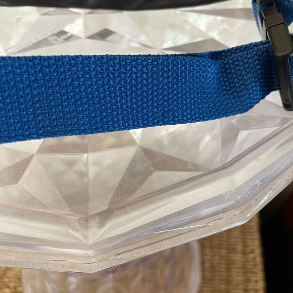 Batman Kids Fanny Pack 2005 DC Comics - Picture 10 of 13